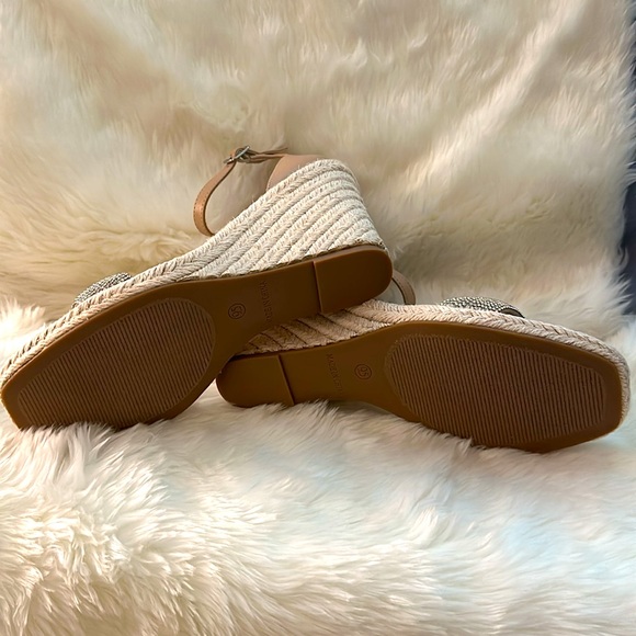 NWT Steve Madden Submit Wedge Sandal - Picture 5 of 6